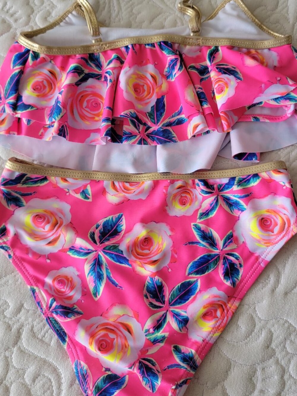 Betsey Johnson girls roses swim 2pc suit- tag detached - Picture 8 of 9